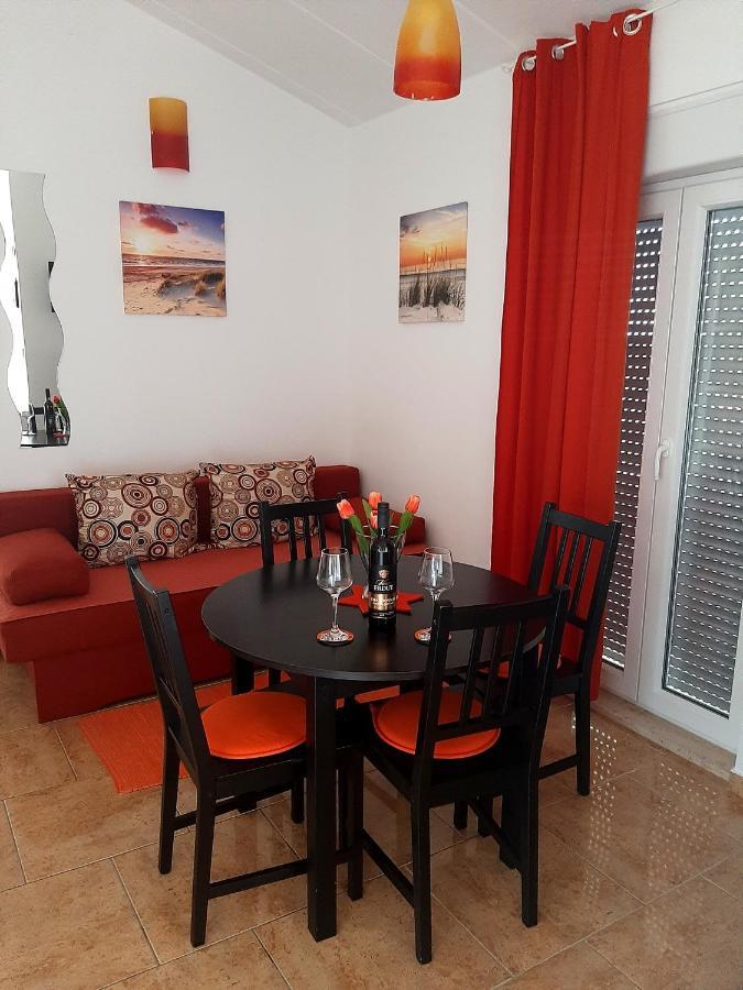 Apartment Enis Барбаріґа Екстер'єр фото