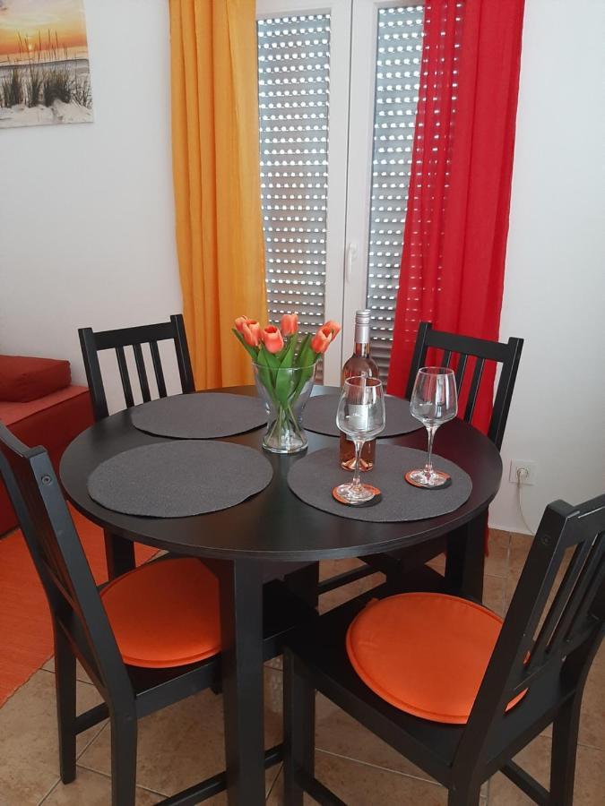 Apartment Enis Барбаріґа Екстер'єр фото